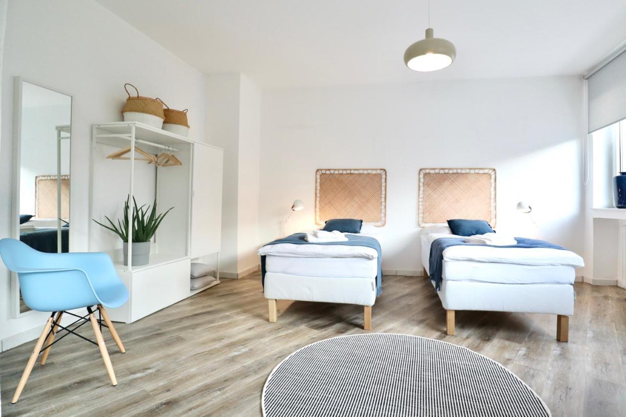 Boho Apartment: Netflix + Balcony + Bathtub เอสเซน ภายนอก รูปภาพ